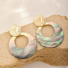Gray Shell Disc Earrings