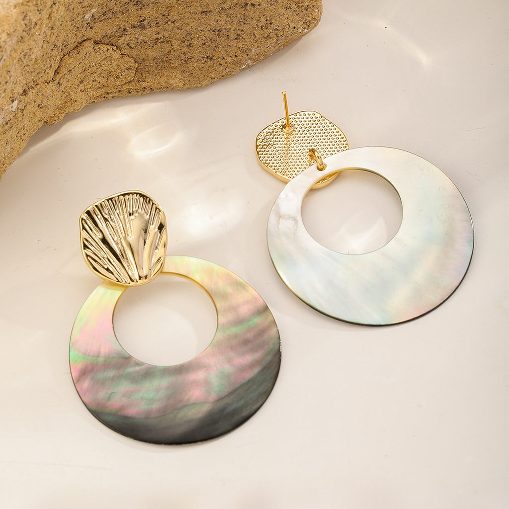 Gray Shell Disc Earrings, front and back