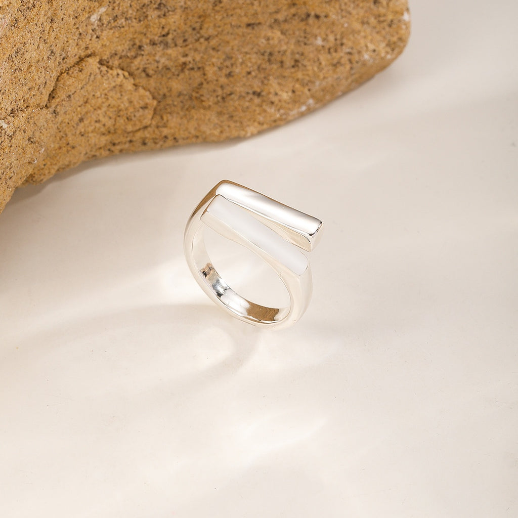 Open Oval Ring — Silver Bar
