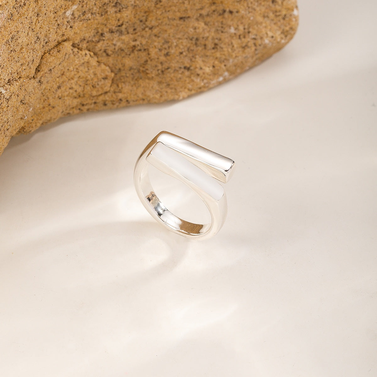 Open Oval Ring — Silver Bar
