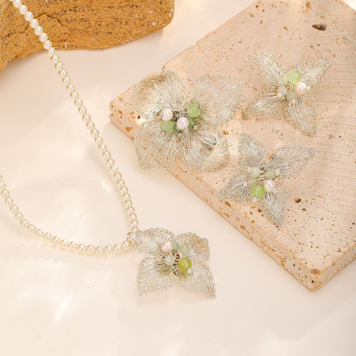 Silver & Green Flower Set