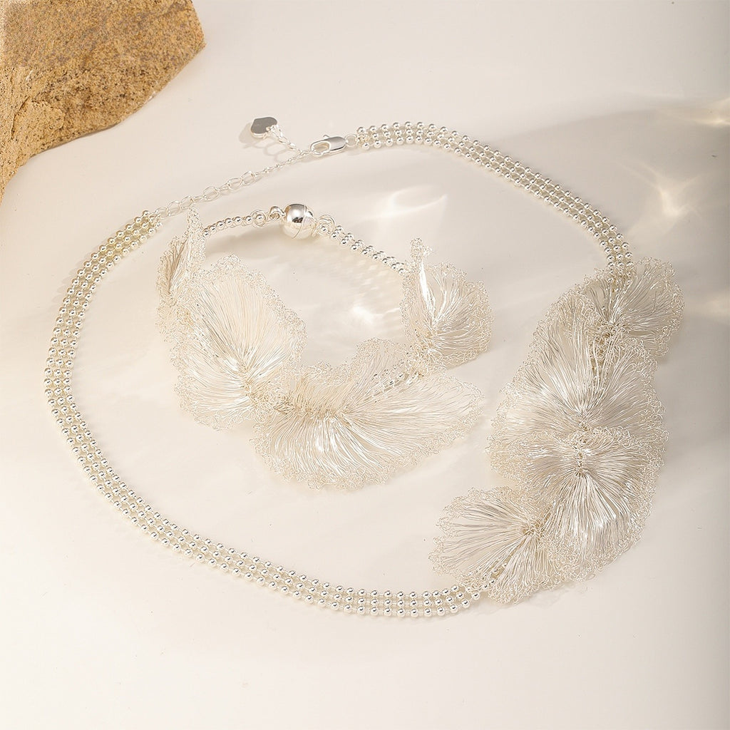 Silver Ruffle Set